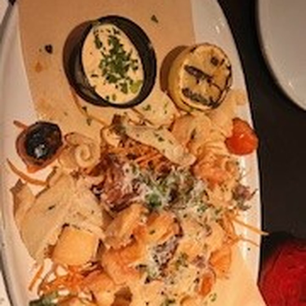Rosso Italian - CALAMARI FRITTO - 4/5 right amount of batter but have shrimp. - Italian Near Me - Phoenix, Arizona Rosso Italian - CALAMARI FRITTO - 4/5 right amount of batter but have shrimp. - Italian Near Me - Phoenix, Arizona