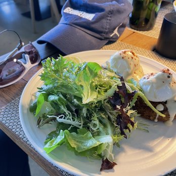 Verde - Miami Eggs Benedict--Brunch Special - New American Near Me - Miami, Florida Verde - Miami Eggs Benedict--Brunch Special - New American Near Me - Miami, Florida