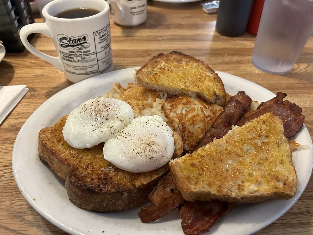 stanley-s-famous-restaurant-updated-december-2024-18-photos-65