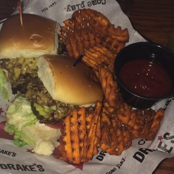 Drake's - Mini Juicy Lucy's and Sweet Potato Fries - American Near Me - Franklin, Tennessee Drake's - Mini Juicy Lucy's and Sweet Potato Fries - American Near Me - Franklin, Tennessee