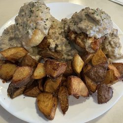 Turnaround Restaurant - Chicken and sausage biscuits