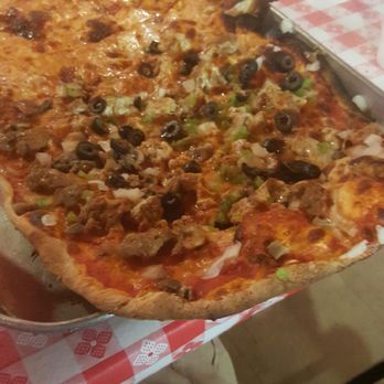 Maria's Pizza - Pizza Near Me - Milwaukee, Wisconsin Maria's Pizza - Pizza Near Me - Milwaukee, Wisconsin