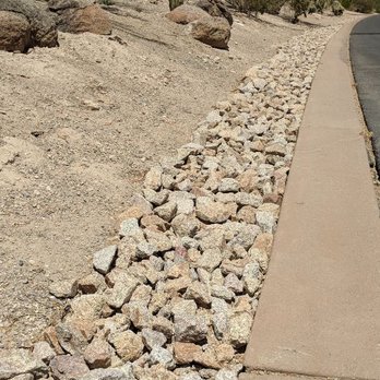 Foothills Granite - a gravel path with a cactus in the background - Landscaping Near Me - Cave Creek, Arizona Foothills Granite - a gravel path with a cactus in the background - Landscaping Near Me - Cave Creek, Arizona