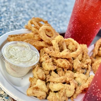 Tony's Clam Shop - Clam belly platter w/ onion rings - Seafood Near Me - Quincy, Massachusetts Tony's Clam Shop - Clam belly platter w/ onion rings - Seafood Near Me - Quincy, Massachusetts
