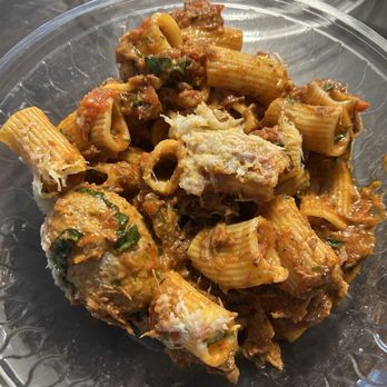The Hamilton - Ragu Americana & Rigatoni - Seafood Near Me - Washington, DC, District of Columbia The Hamilton - Ragu Americana & Rigatoni - Seafood Near Me - Washington, DC, District of Columbia