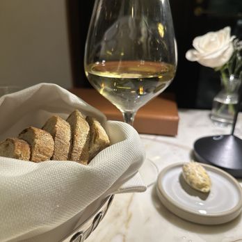 Magdalena A Maryland Bistro - Bread and butter for two - New American Near Me - Baltimore, Maryland