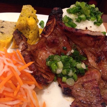 Pho Viet - Broken rice with pork chops and egg quiche. - Vietnamese Near Me - Philadelphia, Pennsylvania