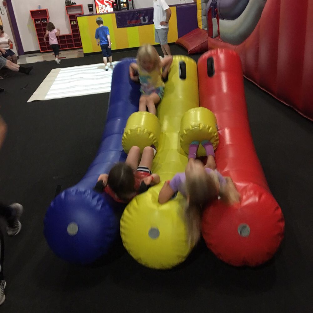 BounceU Chesterfield - Indoor Playcenter Near Me - Chesterfield, Missouri