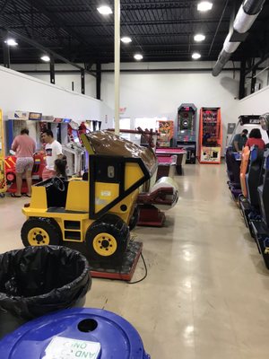 The Amish at Columbus Market by null