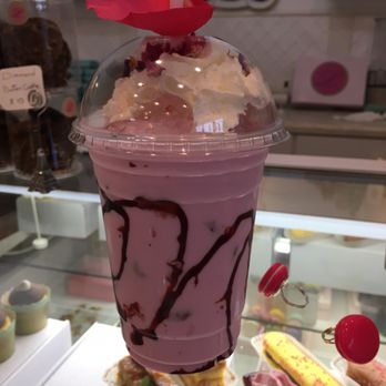 LeilaLove Macarons - Rose tea latte! Ummm Yes please! - Desserts Near Me - Park Ridge, Illinois