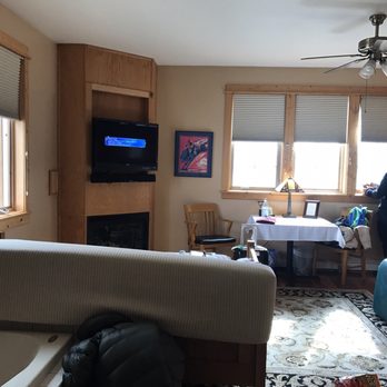Gallatin River Lodge - Resorts Near Me - Bozeman, Montana