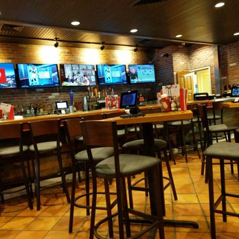 Chili's - Bars Near Me - N Providence, Rhode Island