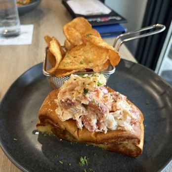 Fleur Cuisine - Lobster Roll - Caribbean Near Me - Rockport, Massachusetts Fleur Cuisine - Lobster Roll - Caribbean Near Me - Rockport, Massachusetts