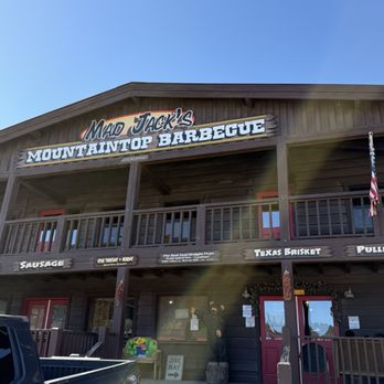 Mad Jack's Mountaintop Barbecue - Barbeque Near Me - Cloudcroft, New Mexico