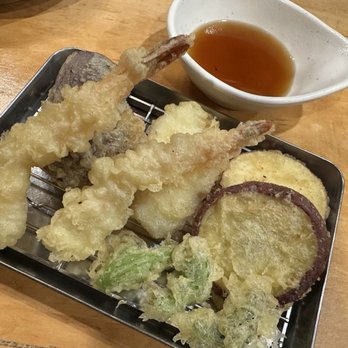 Izakaya Tenkichi - 5 types of tempura - Japanese Near Me - Honolulu, Hawaii Izakaya Tenkichi - 5 types of tempura - Japanese Near Me - Honolulu, Hawaii