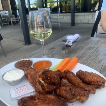 Borealis Grille & Bar - American Near Me - Kitchener, Ontario