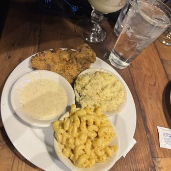 Aspen Creek Grill - Country Fried Chicken Macaroni & Green Chile Cheese Grits - Comfort Food Near Me - Greenwood, Indiana Aspen Creek Grill - Country Fried Chicken Macaroni & Green Chile Cheese Grits - Comfort Food Near Me - Greenwood, Indiana