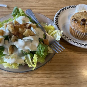 Dalton's Cafe - Salad w/ranch and banana chocolate chip muffin - Cafes Near Me - Cypress, California