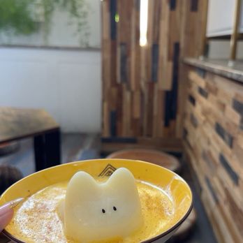 Bin Bong - Coffee & Tea Near Me - Orlando, Florida