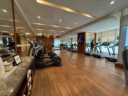 Grand Hyatt Manila by null
