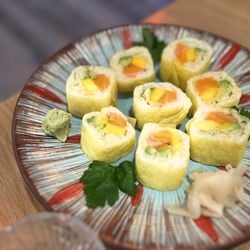 En Bistro & Sushi - Mango tango's Roll