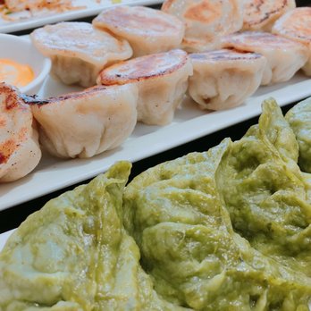 Garleek Kitchen - Asian Fusion Near Me - Toronto, Ontario