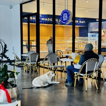 Paris Baguette - Outdoor seating. Dog friendly. - Bakeries Near Me - San Carlos, California Paris Baguette - Outdoor seating. Dog friendly. - Bakeries Near Me - San Carlos, California