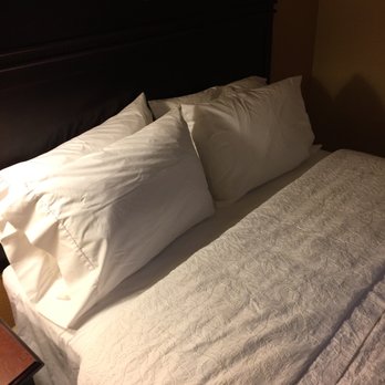 Hampton Inn & Suites Houston - Rosenberg - Lots of pillows :) - Hotels Near Me - Rosenberg, Texas
