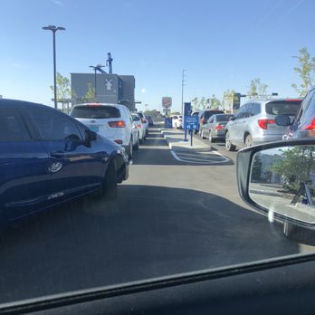 Dutch Bros Coffee - Coffee & Tea Near Me - Rio Rancho, New Mexico