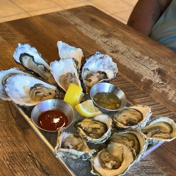 Bodega Bay Oyster - Seafood Markets Near Me - Petaluma, California