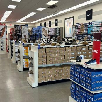 Rack Room Shoes - Shoe Stores Near Me - Brenham, Texas