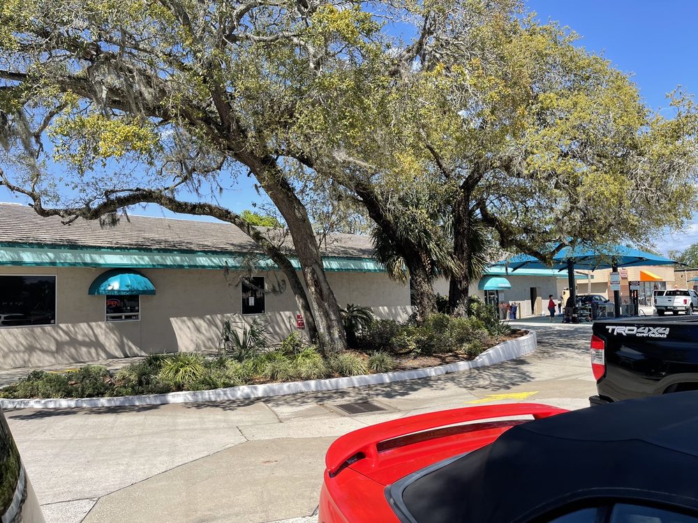 BEACHES CAR WASH & GIFT GALLERY 128 Photos & 95 Reviews 1401 Beach