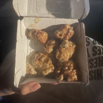 Buffalo Wild Wings - 6 piece Boneless Wings. - American Near Me - Winston-Salem, North Carolina