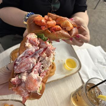 Dog Watch Mystic - Cold (front) and hot (back) lobster rolls - Barbeque Near Me - Stonington, Connecticut
