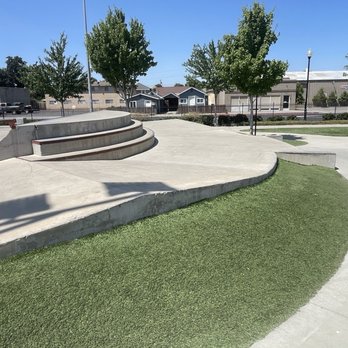 Oakdale Skatepark - Skate Parks Near Me - Oakdale, California Oakdale Skatepark - Skate Parks Near Me - Oakdale, California