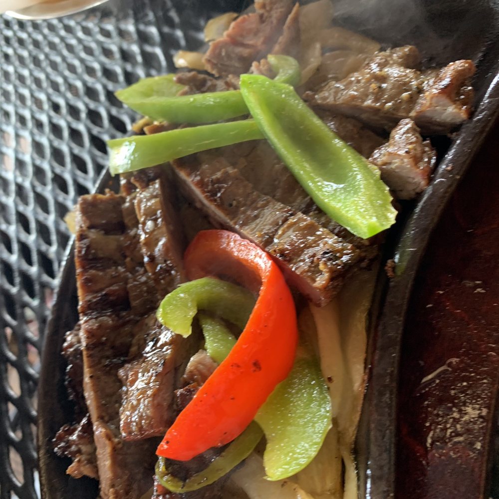 El Arroyo - Beef Fajita - Mexican Near Me - Arlington, Texas