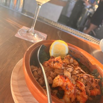 Level 6 - Gambas - Lounges Near Me - Miami, Florida Level 6 - Gambas - Lounges Near Me - Miami, Florida