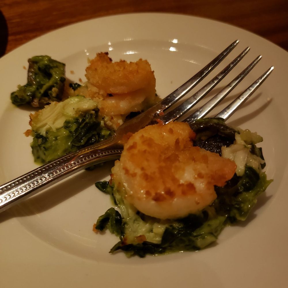 Seasons 52 - Appetizer stuffed mushroom with creamed spinach a little crab and shrimp - New American Near Me - Columbia, Maryland
