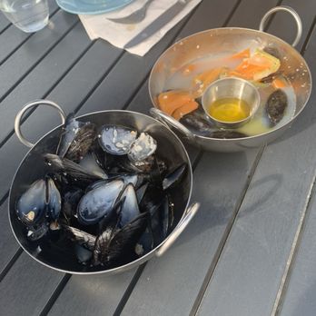 Blue Mussel Cafe - Mussels - Seafood Near Me - Rustico, Prince Edward Island