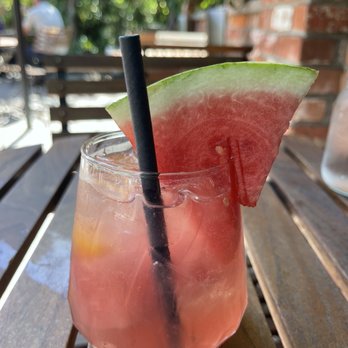 Moxies Victoria Restaurant - Watermelon sangria - Canadian (New) Near Me - Victoria, British Columbia