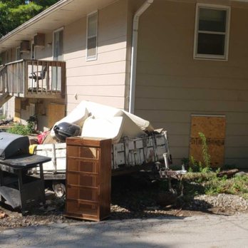 Des Moines Junk - Des Moines Junk Before Junk Removal and clean up - Junk Removal & Hauling Near Me - Des Moines, Iowa Des Moines Junk - Des Moines Junk Before Junk Removal and clean up - Junk Removal & Hauling Near Me - Des Moines, Iowa