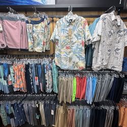 Deep Six Dive & Watersports - Quality casual wear. Both men's snd women's.