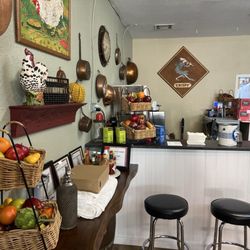 Crispy’s Trading - Order pickup and cash wrap