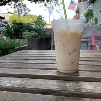 PLG Coffee House and Tavern - Chai Latte - Coffee & Tea Near Me - Brooklyn, New York PLG Coffee House and Tavern - Chai Latte - Coffee & Tea Near Me - Brooklyn, New York