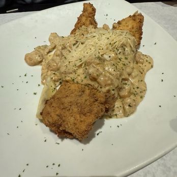 Half Shell Oyster House - Fried redfish with au gratin - Seafood Near Me - Tuscaloosa, Alabama Half Shell Oyster House - Fried redfish with au gratin - Seafood Near Me - Tuscaloosa, Alabama
