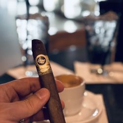 Casa de Montecristo - At a table enjoying espresso and a nice Padrón.