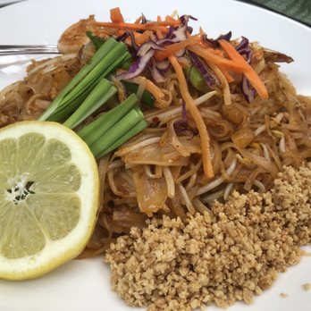 Nicky's Thai Kitchen - Pad Thai with Shrimp - Thai Near Me - Pittsburgh, Pennsylvania
