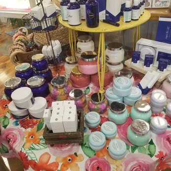 Twisted Sisters! - Accessories Near Me - Fernandina Beach, Florida Twisted Sisters! - Accessories Near Me - Fernandina Beach, Florida
