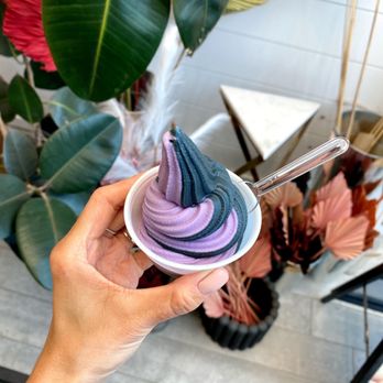 Kuko House - Nail Salons Near Me - Toronto, Ontario