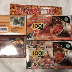 Ibu Campbell Indonesian Grocery - Nasi Liwet !!! Yum !